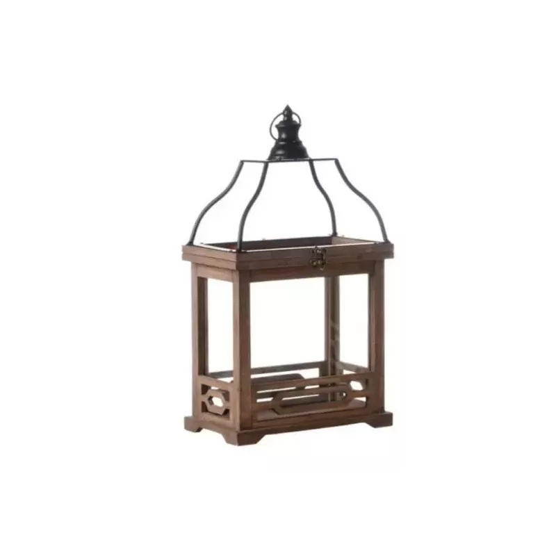 grande lanterne en bois