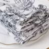Serviette de table florale noire
