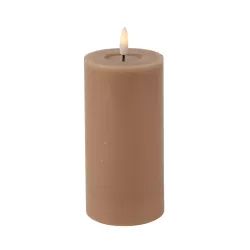 Location de Bougie Pilier LED camel 15 cm en cire