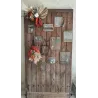 Louez notre Porte ancienne cloutée pour réaliser votre plan de table avec originalite