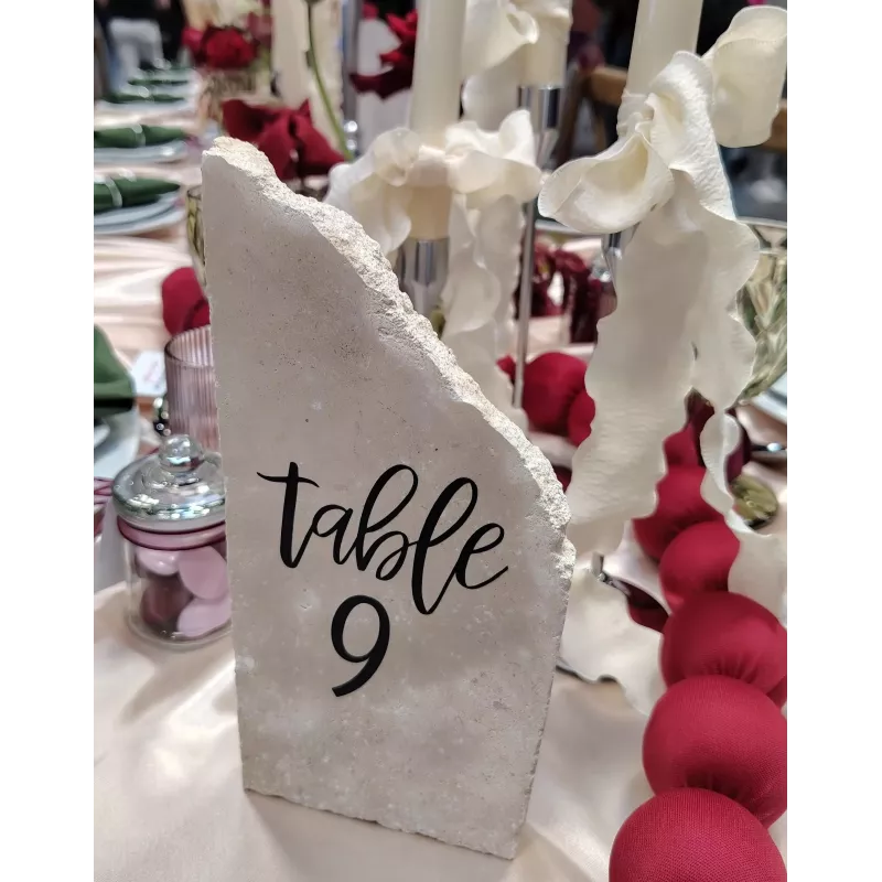 Numéro de table pierre naturelle