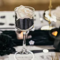 Location de Bougeoirs sur pied en verre transparent de tailles différentes