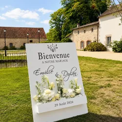 Location Panneau de Bienvenue avec jardinière