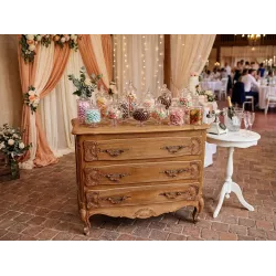 Location de mobilier événementiel Vintage